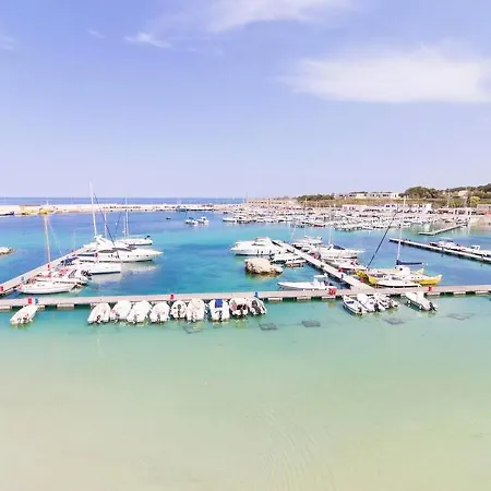 Casa Vacanze Elettra Centro Otranto, Salento 8 Posti Vakantiehuis